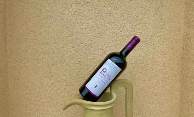 Vente de bouteille de vins, Bordeaux, Château la Piolette